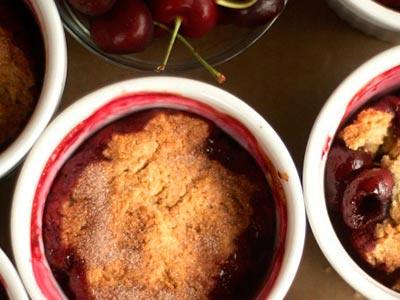 Easy Cherry Cobbler