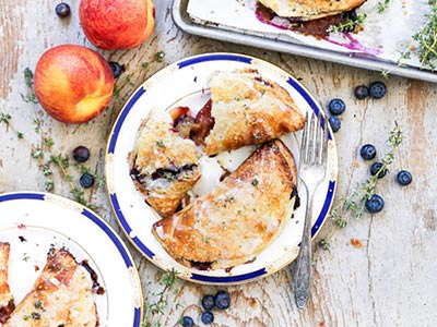 Fresh Peach Blueberry Pie