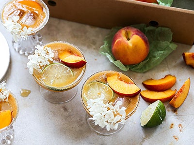 Sparkling Elderflower and Fresh Peach Margarita Recipe
