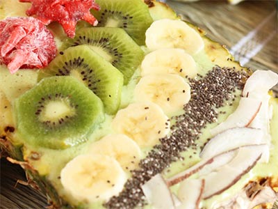 Tropical Green Smoothie Bowl